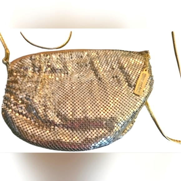 VINTAGE WHITING and DAVIS crystal encrusted mesh crossbody evening bag In Gold - Picture 1 of 11